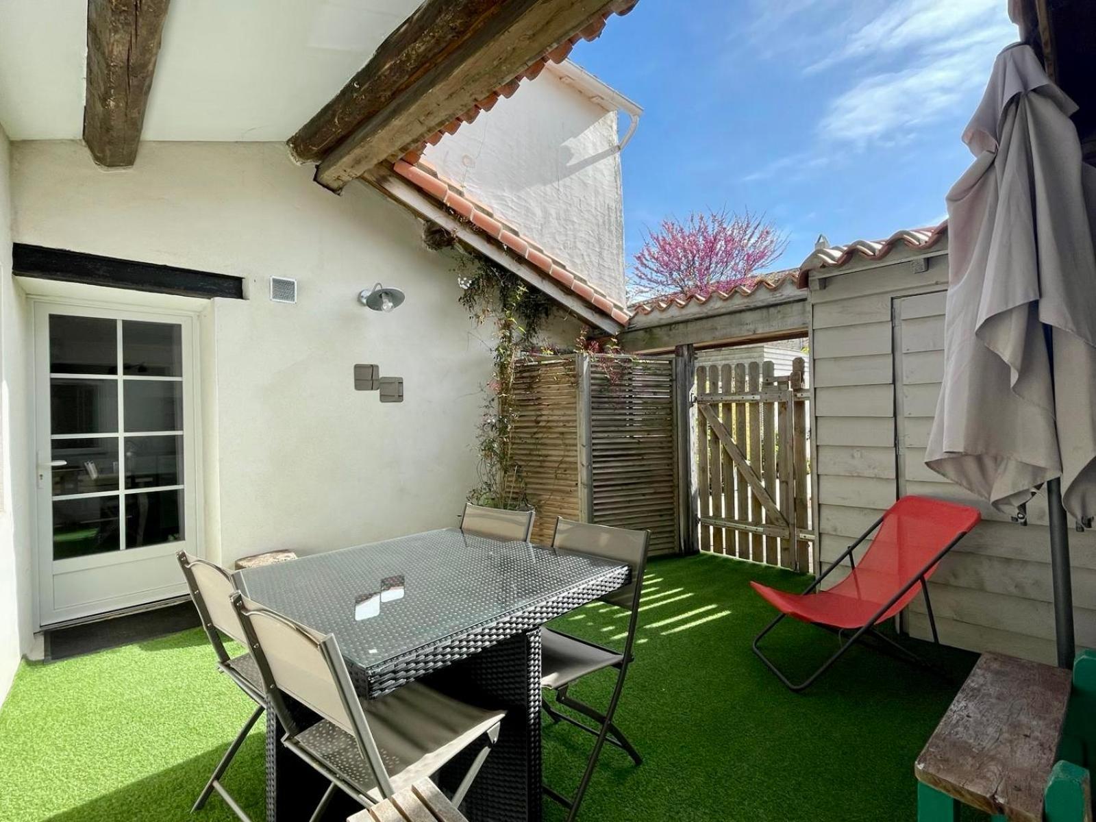 Beau T3 *** Pour 2 A 4 Pers Avec Patio Privatif Appartement La Couarde-sur-Mer Buitenkant foto